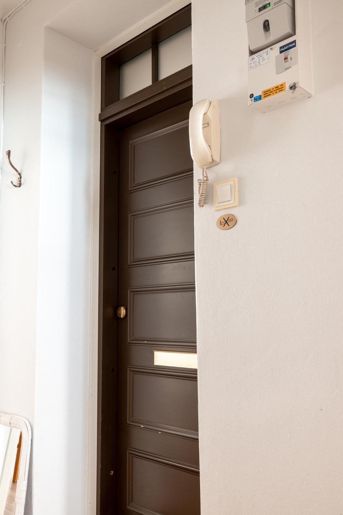2Ndhomes Cozy Studio By The Esplanade Park เฮลซิงกิ ภายนอก รูปภาพ